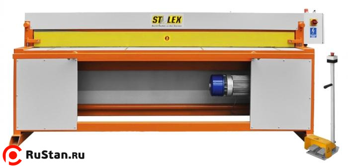 Гильотина электромеханическая для резки листового металла STALEX GM 2500/1,5 фото №1