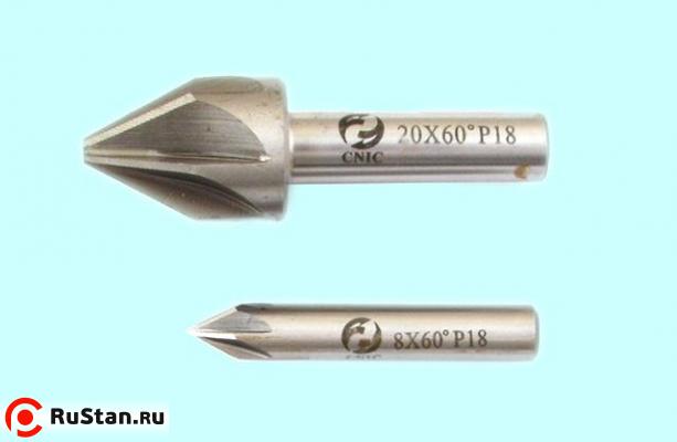Зенковка d 12,5х20.0х 52 конус  60° dхв=8мм Р18 ц/х Z=6 DIN334A "CNIC" фото №1