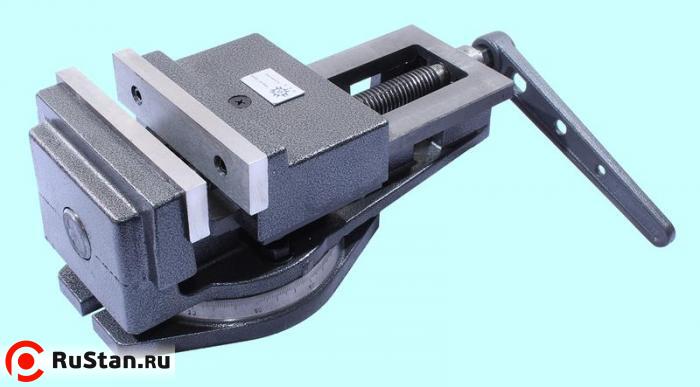 Тиски Станочные 200мм чугунные повор. с открытым винтом ход 210мм QB200 "TLX" фото №1 Тиски Станочные 200мм чугунные повор. с открытым винтом ход 210мм QB200 "TLX" фото №1