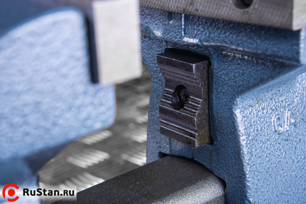 Тиски Механик 748A фото №4 Тиски Механик 748A фото №4