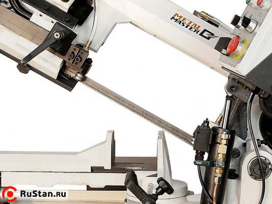 Перпендикулярность полотна обеспечивается за счет направляющих. Вылет можно изменять под размеры заготовки. фото №3 METAL MASTER BSM-170E фото №3