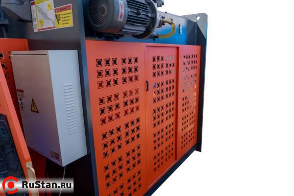 Гидравлический листогибочный пресс METAL MASTER HPJ 32100 Sensor фото №16 Гидравлический листогибочный пресс METAL MASTER HPJ 32100 Sensor фото №16