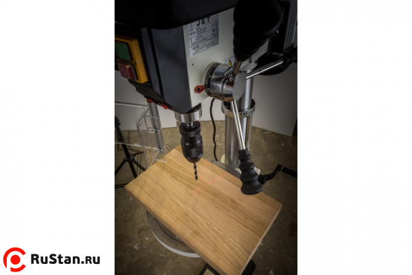 Вертикально-сверлильный станок JET JDP-13FM фото №4 JDP-13FM фото №4