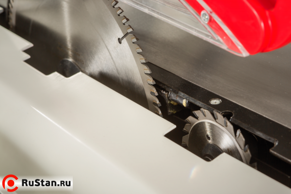 Форматно-раскроечный станок JET JTSS-1600 фото №9 Форматно-раскроечный станок JET JTSS-1600 фото №9