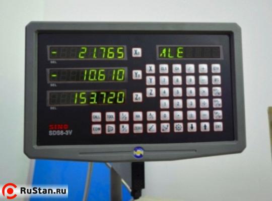 Многофункциональная УЦИ SINO SDS6-3V позволяет отслеживать перемещение по трем осям с дискретностью до 0,001 мм. фото №5 METAL MASTER X40100 фото №5