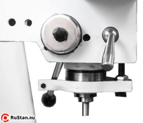 Выставленную на заданный размер пиноль можно закрепить поворотом фиксирующей ручки. фото №10 Выставленную на заданный размер пиноль можно закрепить поворотом фиксирующей ручки. фото №10