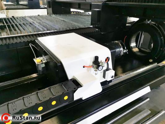 Лазерный станок для резки металла с автофокусом Raptor SFL3015 Tube Raycus 3000 Вт фото №12 Лазерный станок для резки металла с автофокусом Raptor SFL3015 Tube Raycus 3000 Вт фото №12