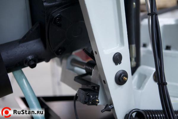 Датчик выключения станка в нижнем положении пильной рамы фото №20 Stalex BS-1018R фото №20