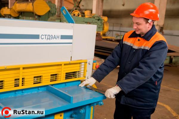 Разжим крепления нижнего ножа со столом СТД-9А фото №2 СТД-9А фото №2